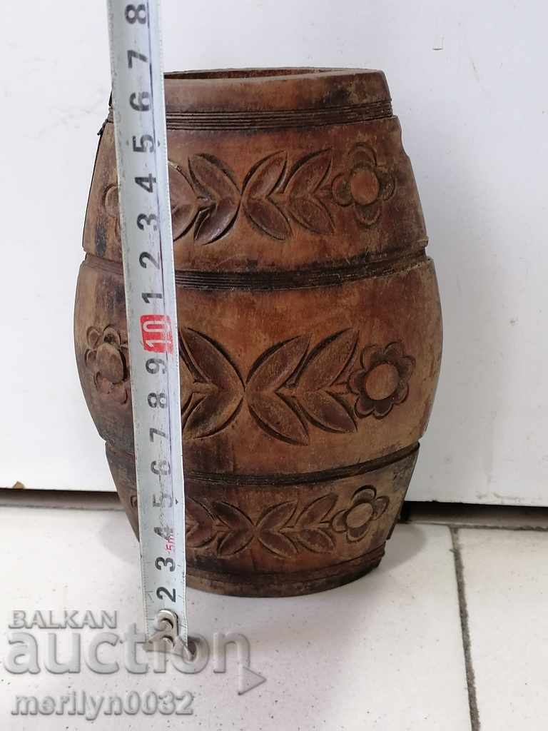 Old carved peacock made of wood wooden buckle barrel cup - 6 Old carved peacock made of wood wooden buckle barrel cup - 6