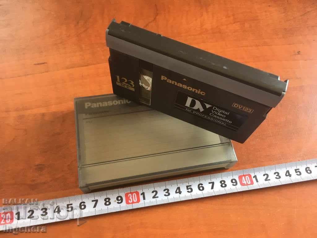 Delivery of VIDEO CASSETTE CARTRIDGE Delivery of VIDEO CASSETTE CARTRIDGE