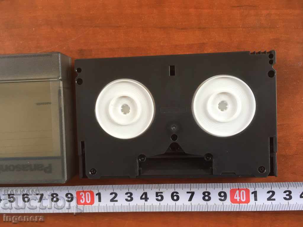 Delivery of VIDEO CASSETTE CARTRIDGE Delivery of VIDEO CASSETTE CARTRIDGE