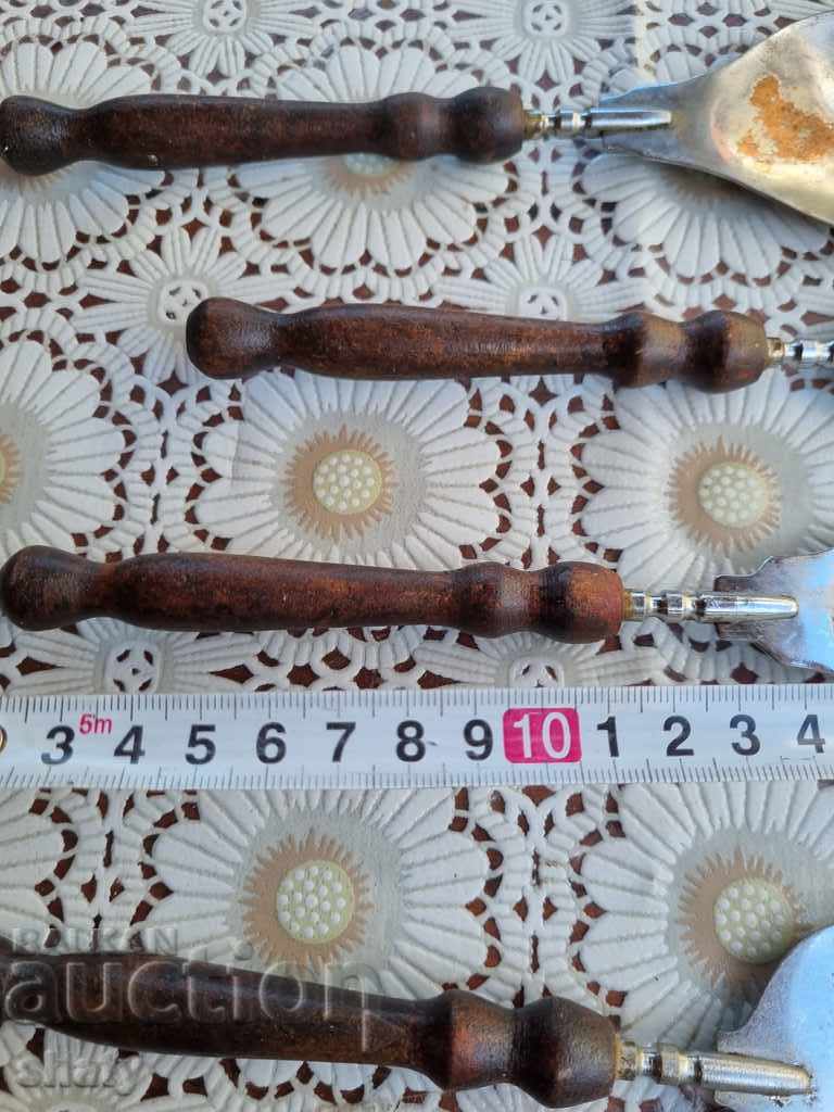 Delivery of Lot of kitchen utensils Delivery of Lot of kitchen utensils