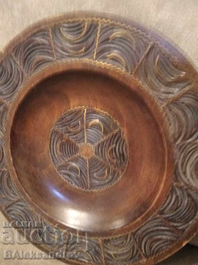 Two plates woodcarving with stuffing - 7 Two plates woodcarving with stuffing - 7