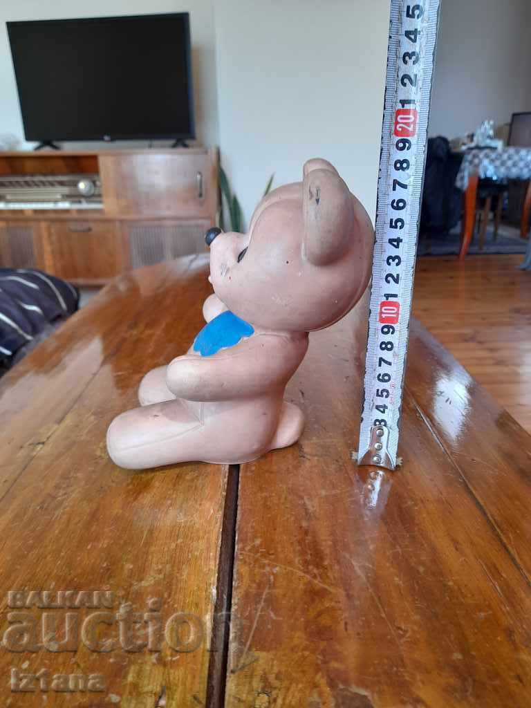 Delivery of Old toy Bear