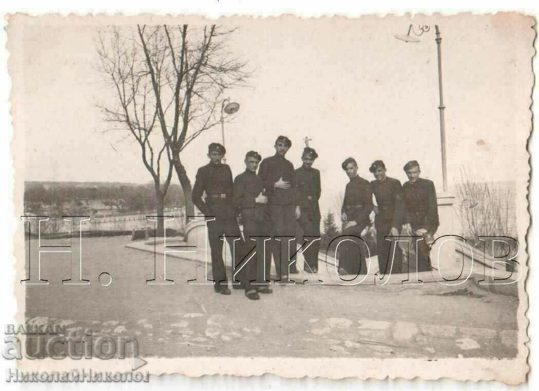 1936 LITTLE OLD PHOTO VARNA THE SEA GARDEN B354