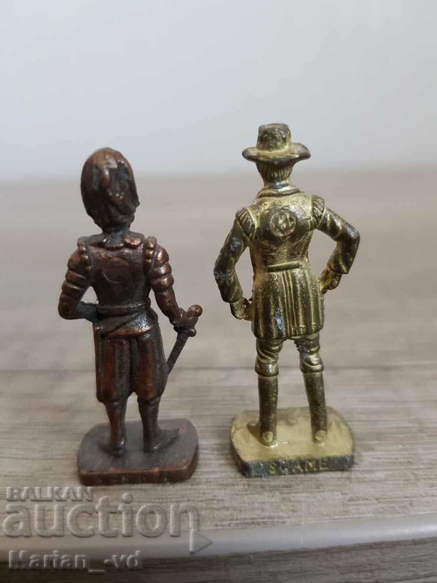 Two metal soldiers - 5 Two metal soldiers - 5