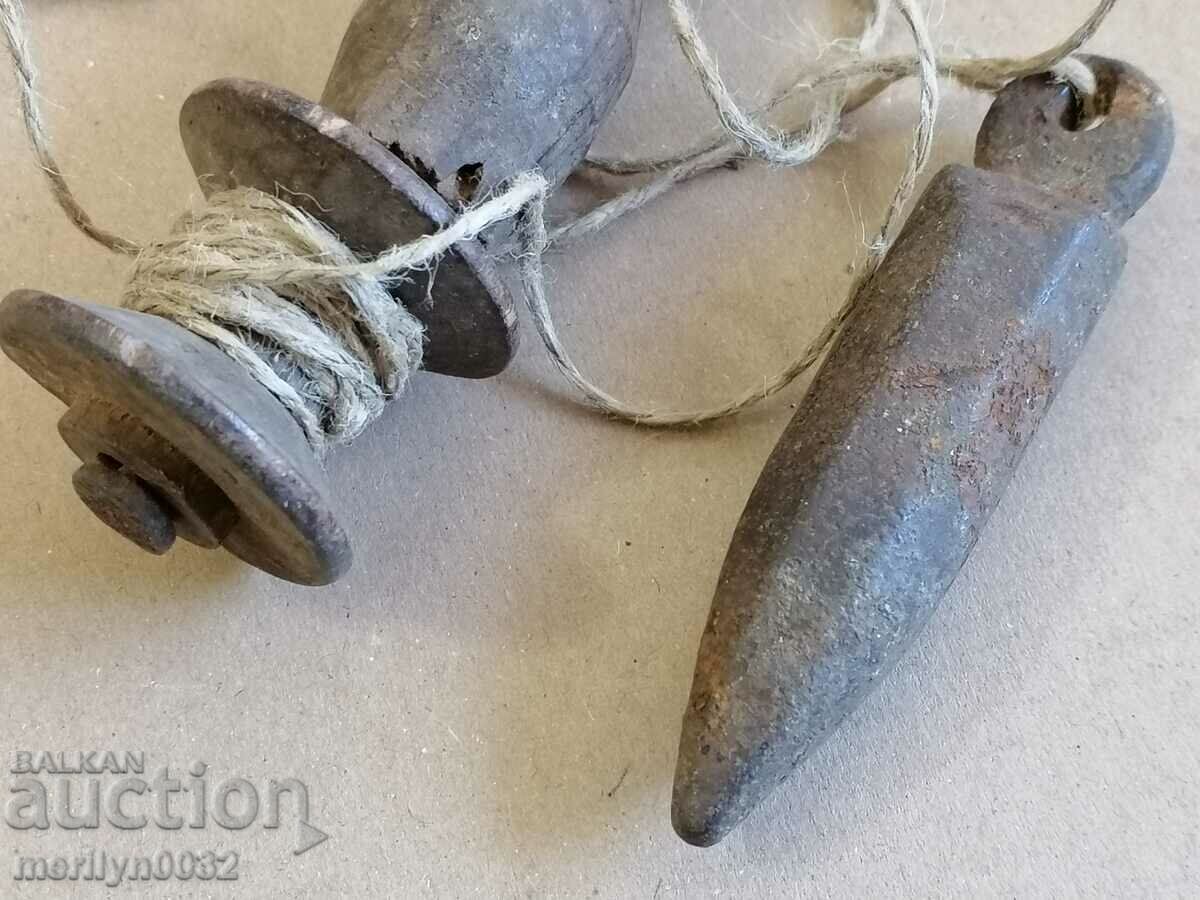 Old carpenter's plumb weight tool RARE - 6 Old carpenter's plumb weight tool RARE - 6