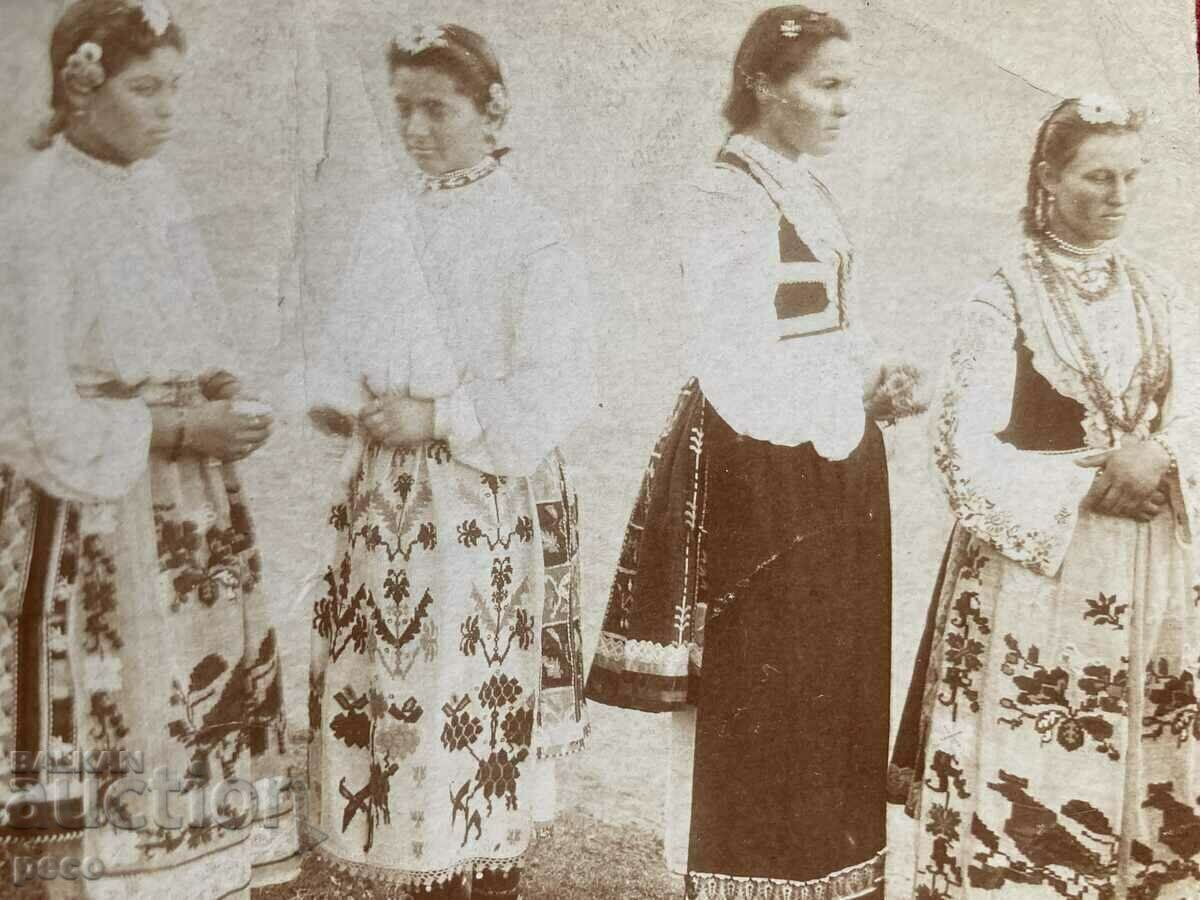 Costumes from Northern Bulgaria old photo with price 20.00 BGN | € 10.23 Costumes from Northern Bulgaria old photo with price 20.00 BGN | € 10.23