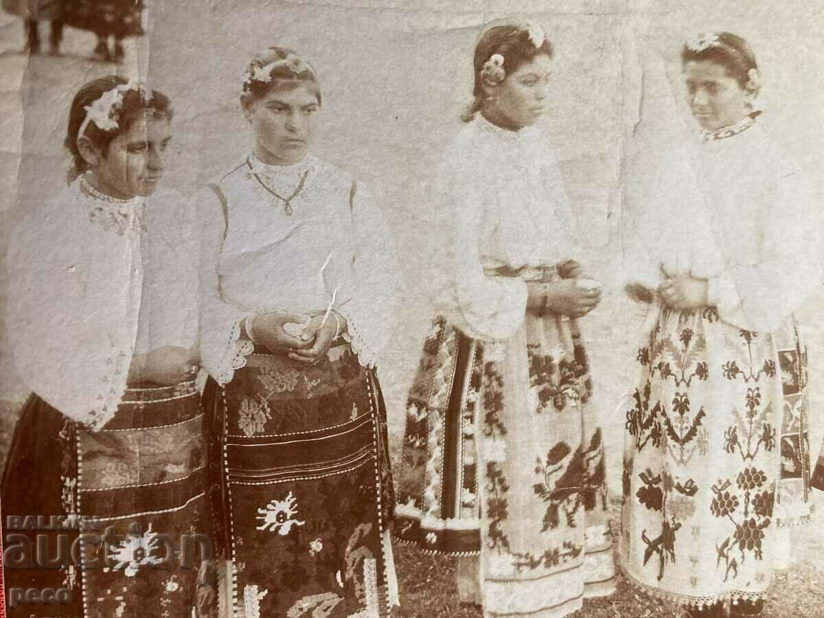 Auction Costumes from Northern Bulgaria old photo Auction Costumes from Northern Bulgaria old photo