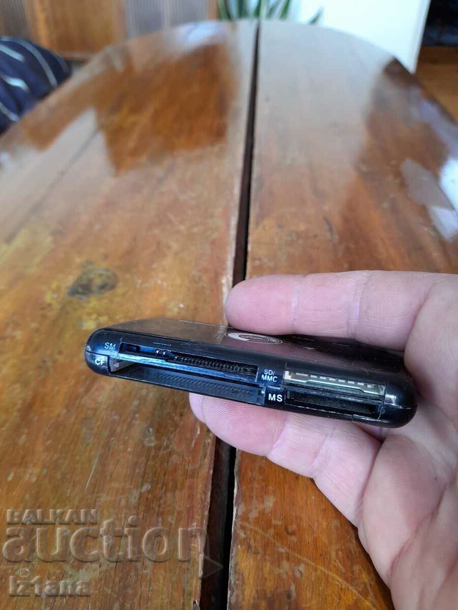 Licitație Cititor de carduri punct de vedere Licitație Cititor de carduri punct de vedere