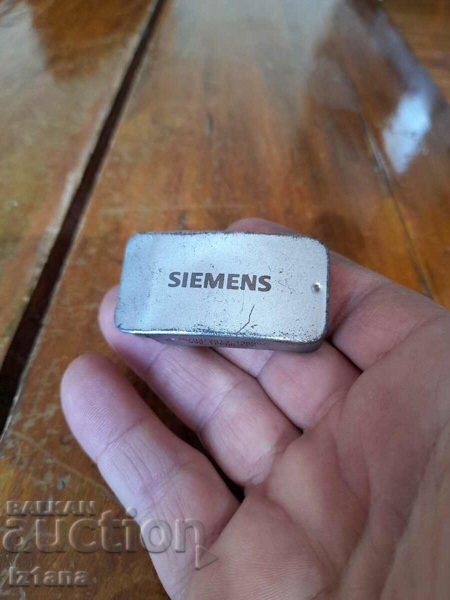 Box from Tic Tac, Simens with price 6.00 BGN | € 3.07