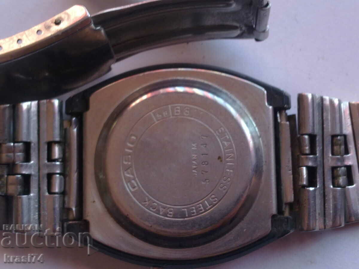 Clock with price 30.00 BGN | € 15.34