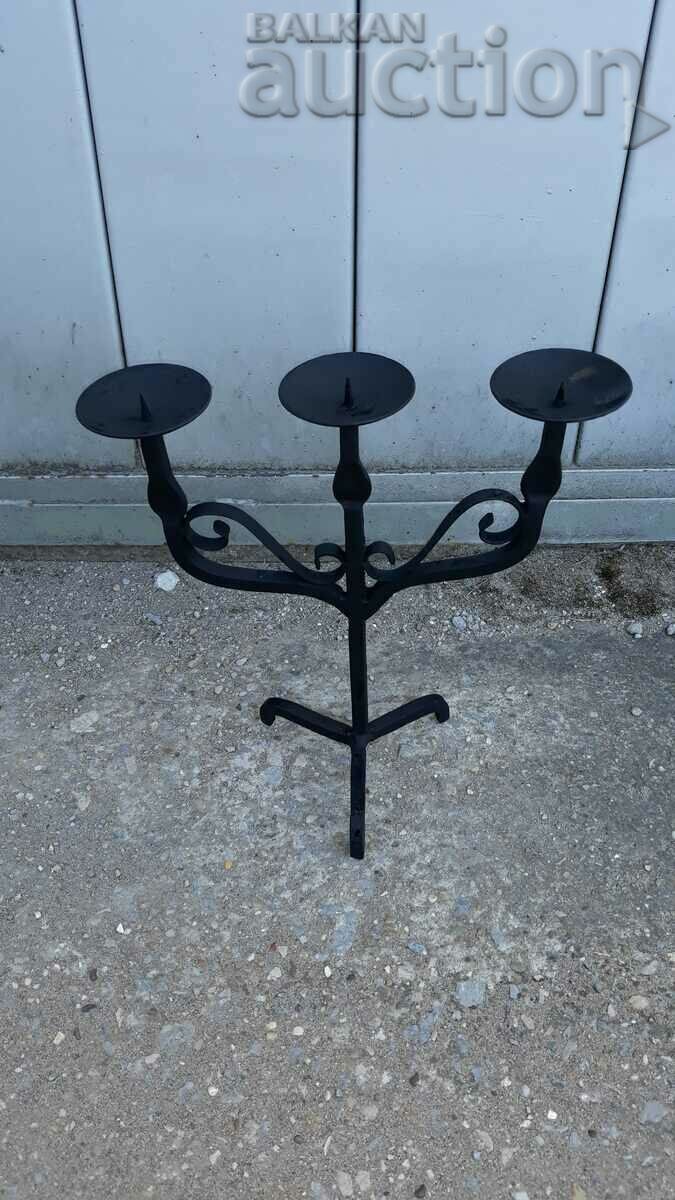 Παράδοση Αντίκες σιδήρου χειροποίητο κηροπήγιο Παράδοση Αντίκες σιδήρου χειροποίητο κηροπήγιο