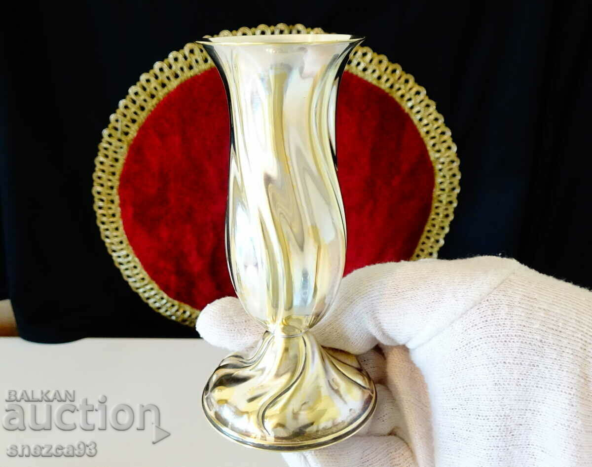 Silver-plated vase, cup, napkin. - 5 Silver-plated vase, cup, napkin. - 5