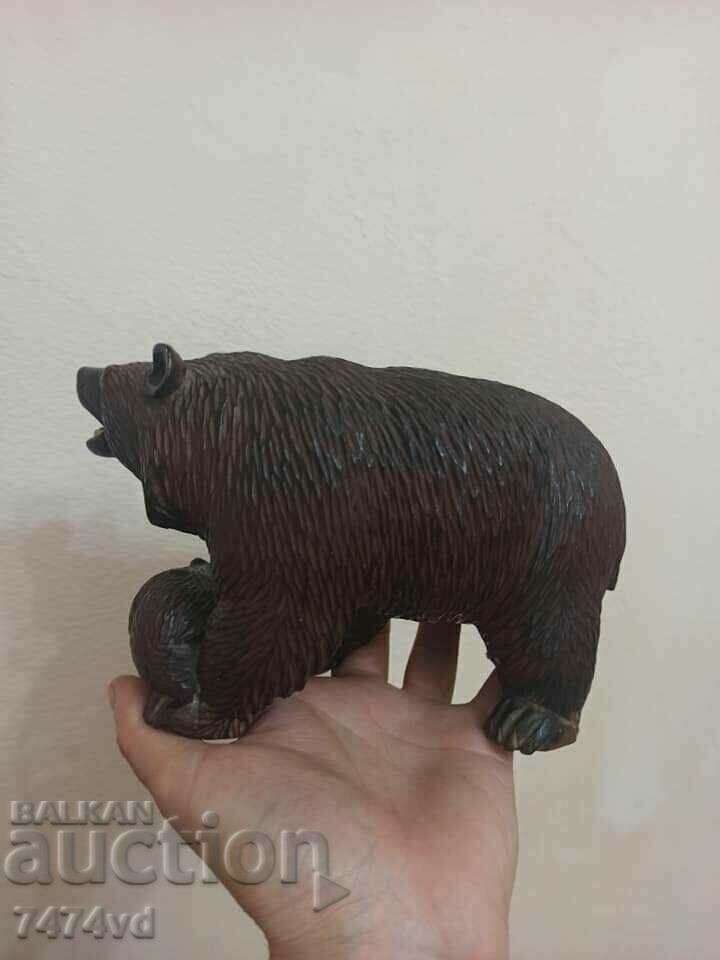 Solid wood sculpture, woodcarving of a bear with a little bear, Fr. - 5 Solid wood sculpture, woodcarving of a bear with a little bear, Fr. - 5