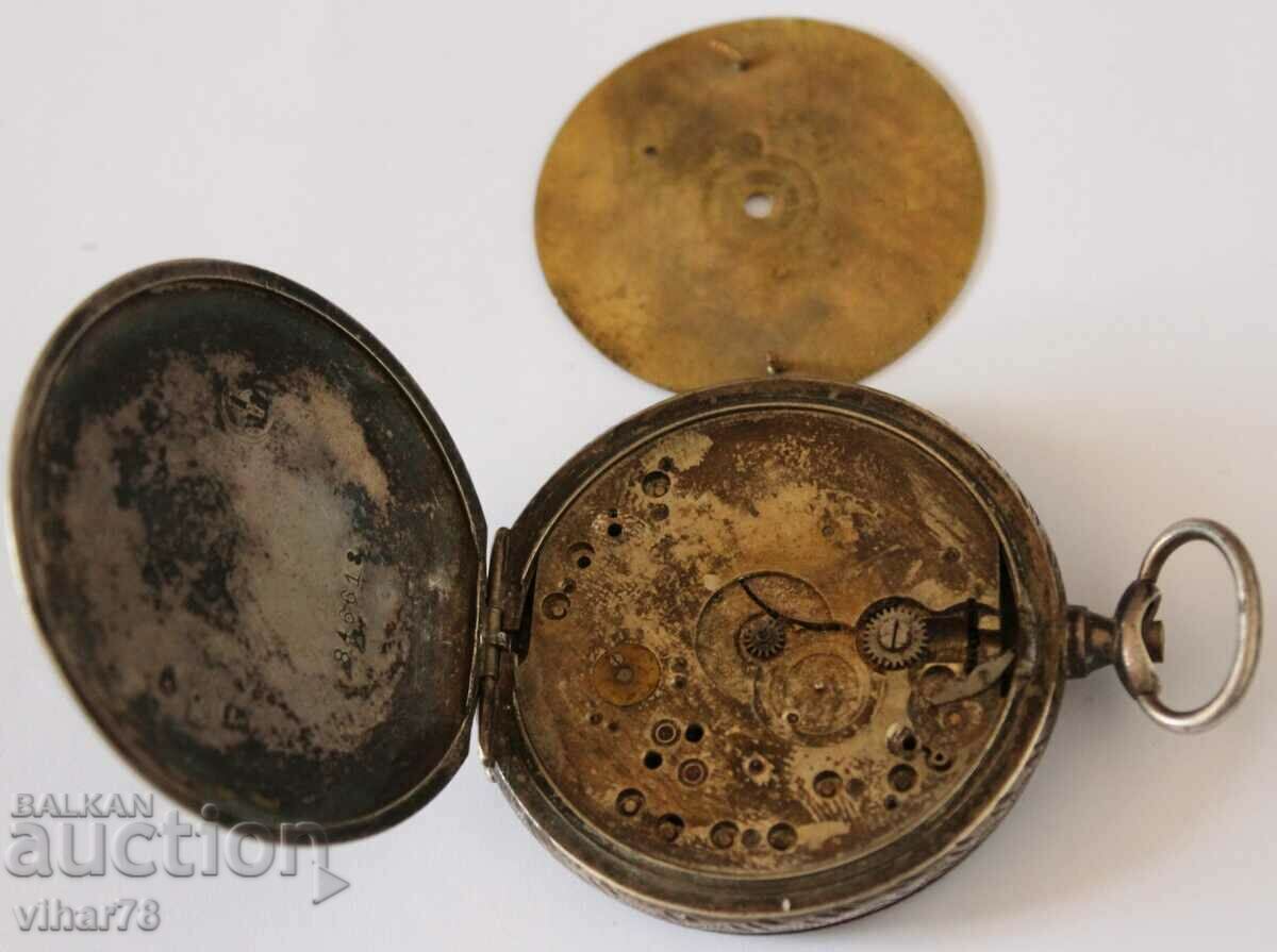 SILVER POCKET WATCH - DOES NOT WORK FOR REPAIR with price 59.99 BGN | € 30.67 SILVER POCKET WATCH - DOES NOT WORK FOR REPAIR with price 59.99 BGN | € 30.67