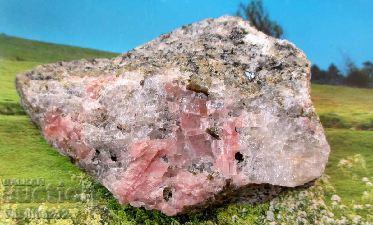 Epidote with pink calcite