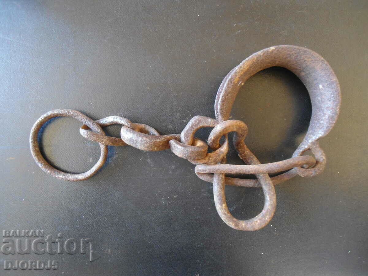Old side, shackles with price 6.00 BGN | € 3.07 Old side, shackles with price 6.00 BGN | € 3.07