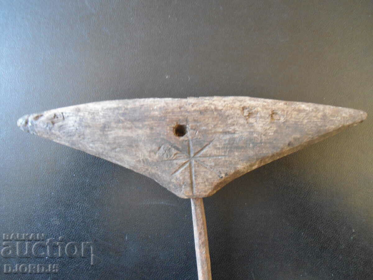 Auction Old drill, chipping Auction Old drill, chipping