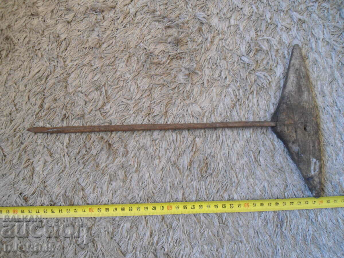 Old drill, chipping - 5 Old drill, chipping - 5