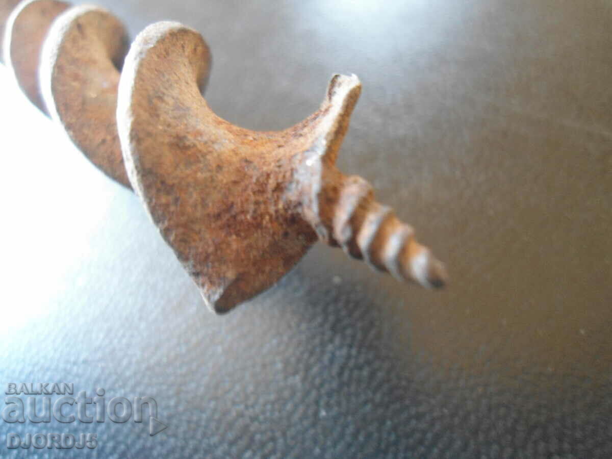 Auction Old drill, chipping Auction Old drill, chipping