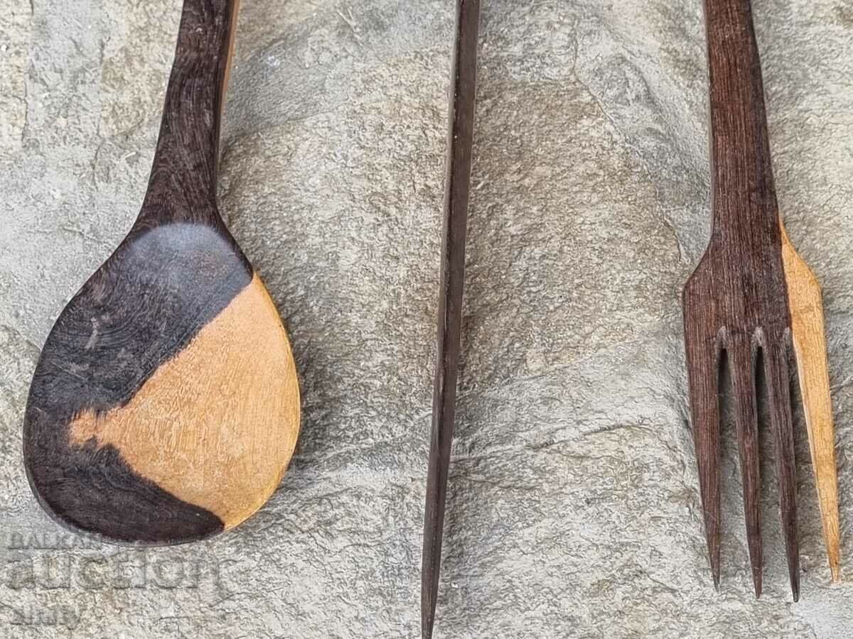 Delivery of African wooden decor utensils Delivery of African wooden decor utensils