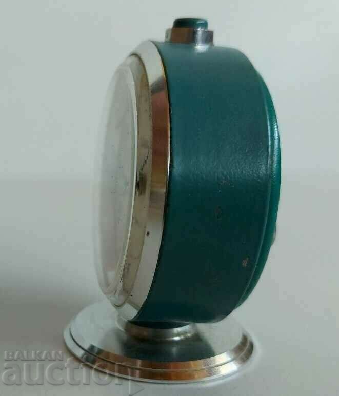 OLD TABLE CLOCK Alarm clock SLAVA SLAVA - 5 OLD TABLE CLOCK Alarm clock SLAVA SLAVA - 5