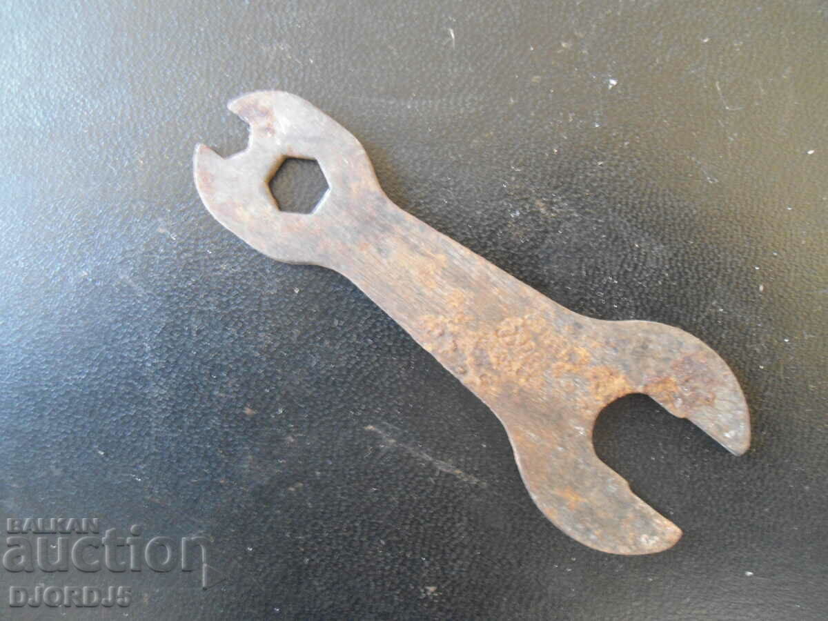 cheie vechi cu preț 2.00 BGN | € 1.02 cheie vechi cu preț 2.00 BGN | € 1.02