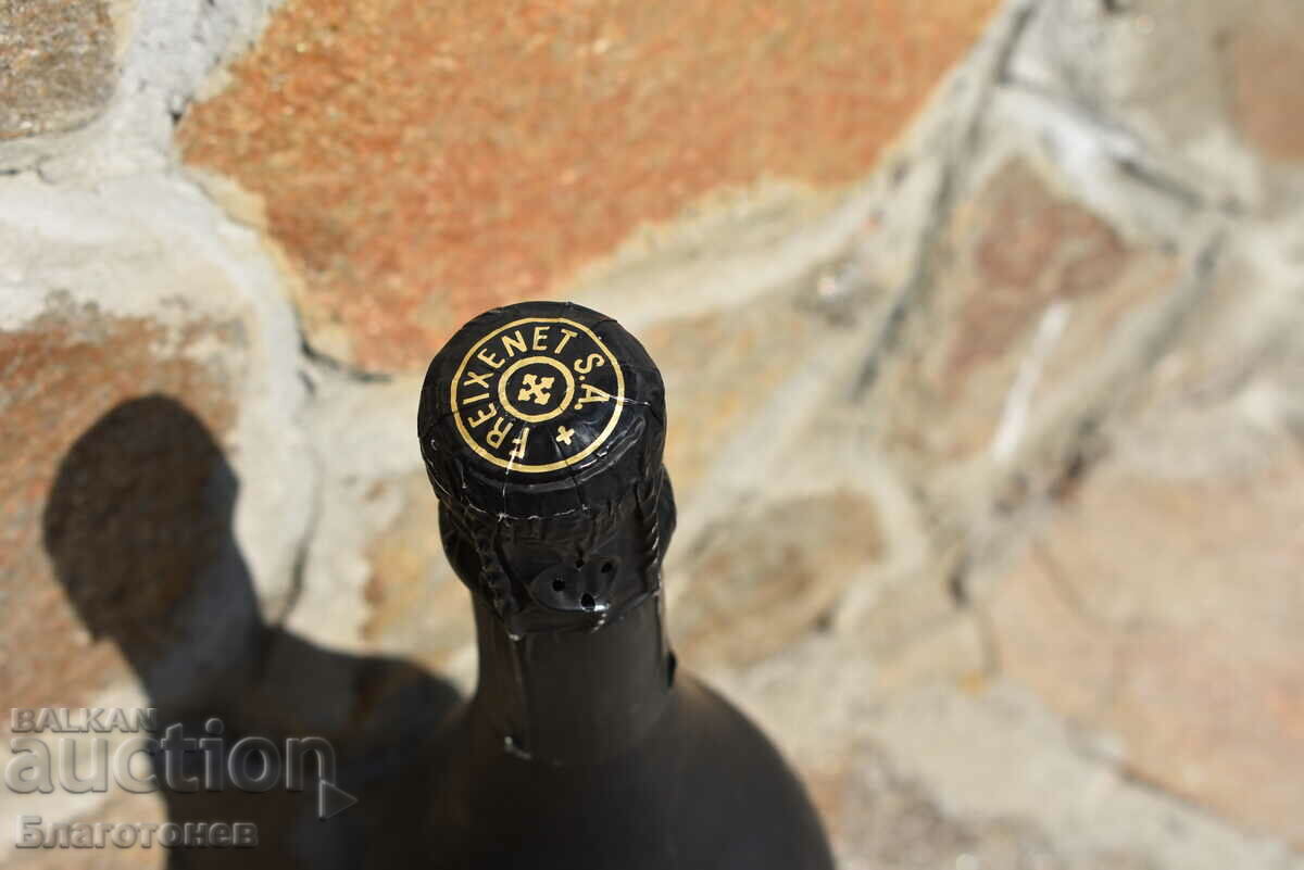 Old collection wine - 5 Old collection wine - 5