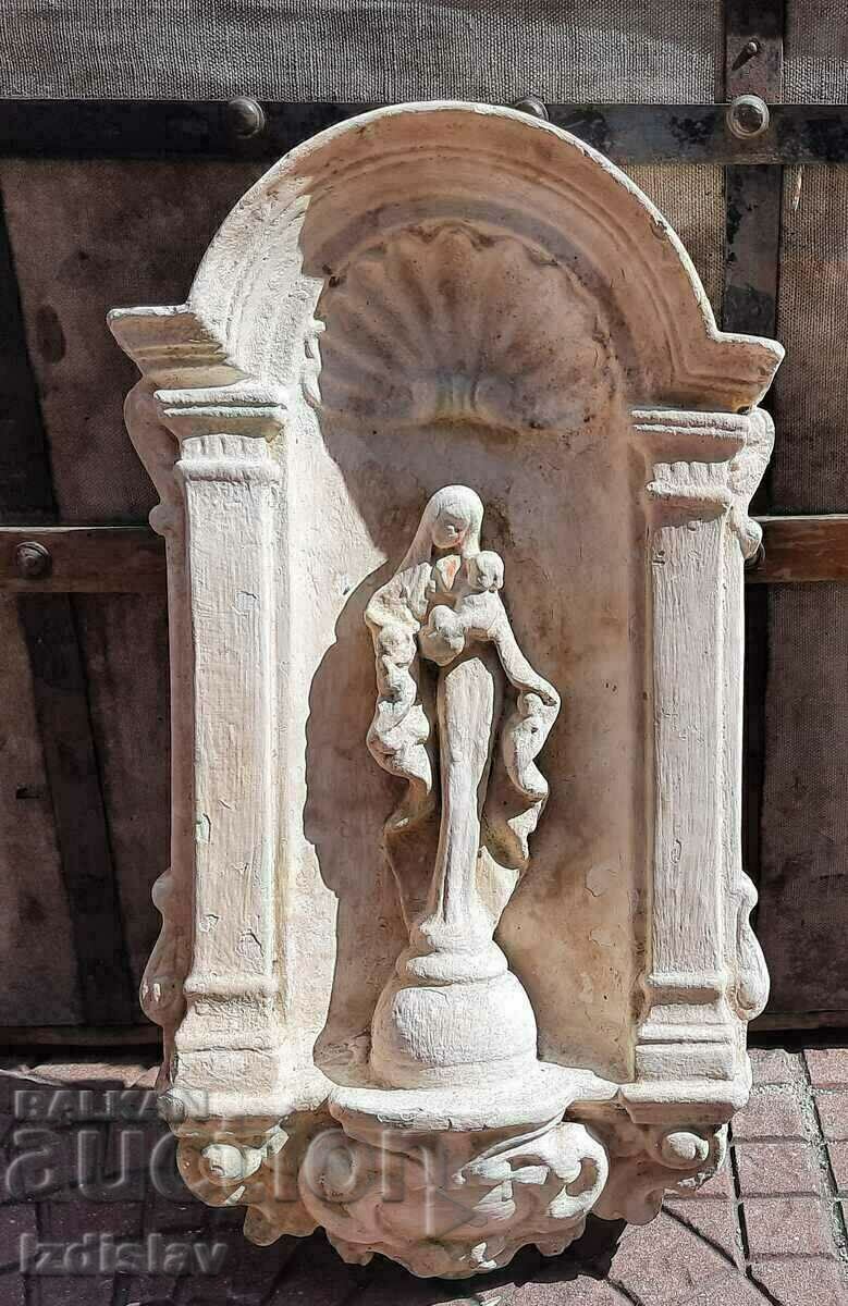 Auction Massive plaster sculpture of the Weeping Madonna Auction Massive plaster sculpture of the Weeping Madonna