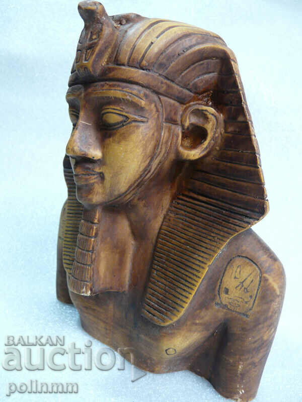 Δημοπρασία Ογκώδες αγαλματίδιο - 2, 9 λίβρες