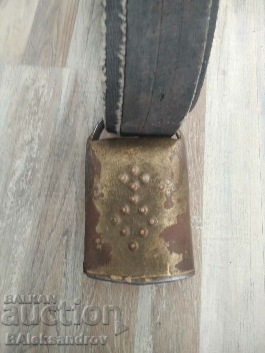 A bell, a vat, an animal bell with price 30.00 BGN | € 15.34 A bell, a vat, an animal bell with price 30.00 BGN | € 15.34
