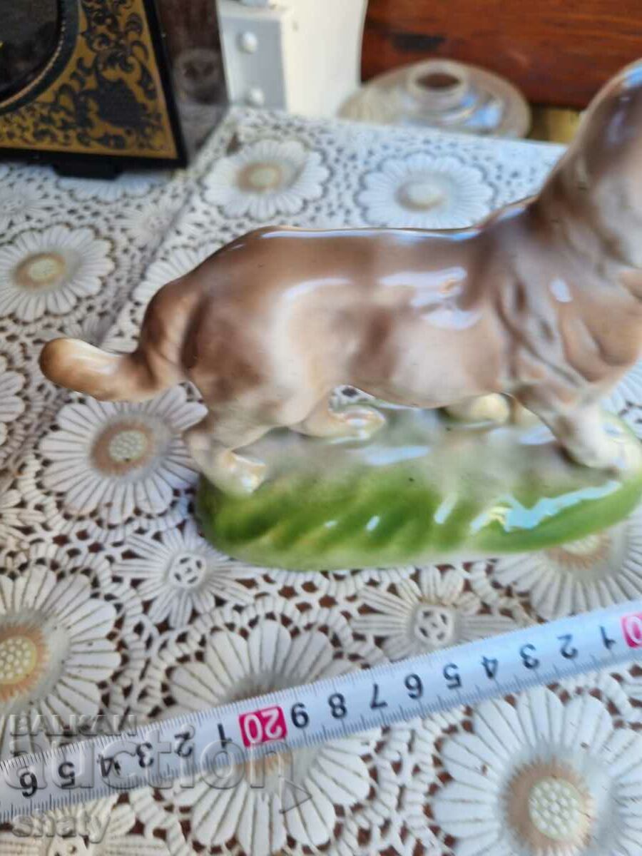 Delivery of B GG porcelain. Dog Delivery of B GG porcelain. Dog