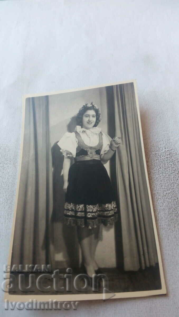 Photo Sofia Young Girl 1946