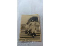 Снимка Бургас Жена и момиченце на стълбите 1949