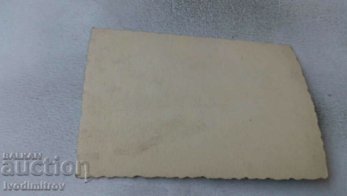 Photo Schoolgirls at the port of the Danube with price 2.35 BGN | € 1.20 Photo Schoolgirls at the port of the Danube with price 2.35 BGN | € 1.20