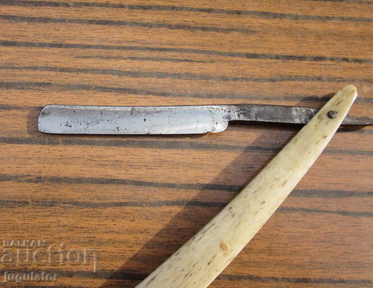 Livrarea aparat de ras vechi german solingen solingen cu mâner osos Livrarea aparat de ras vechi german solingen solingen cu mâner osos