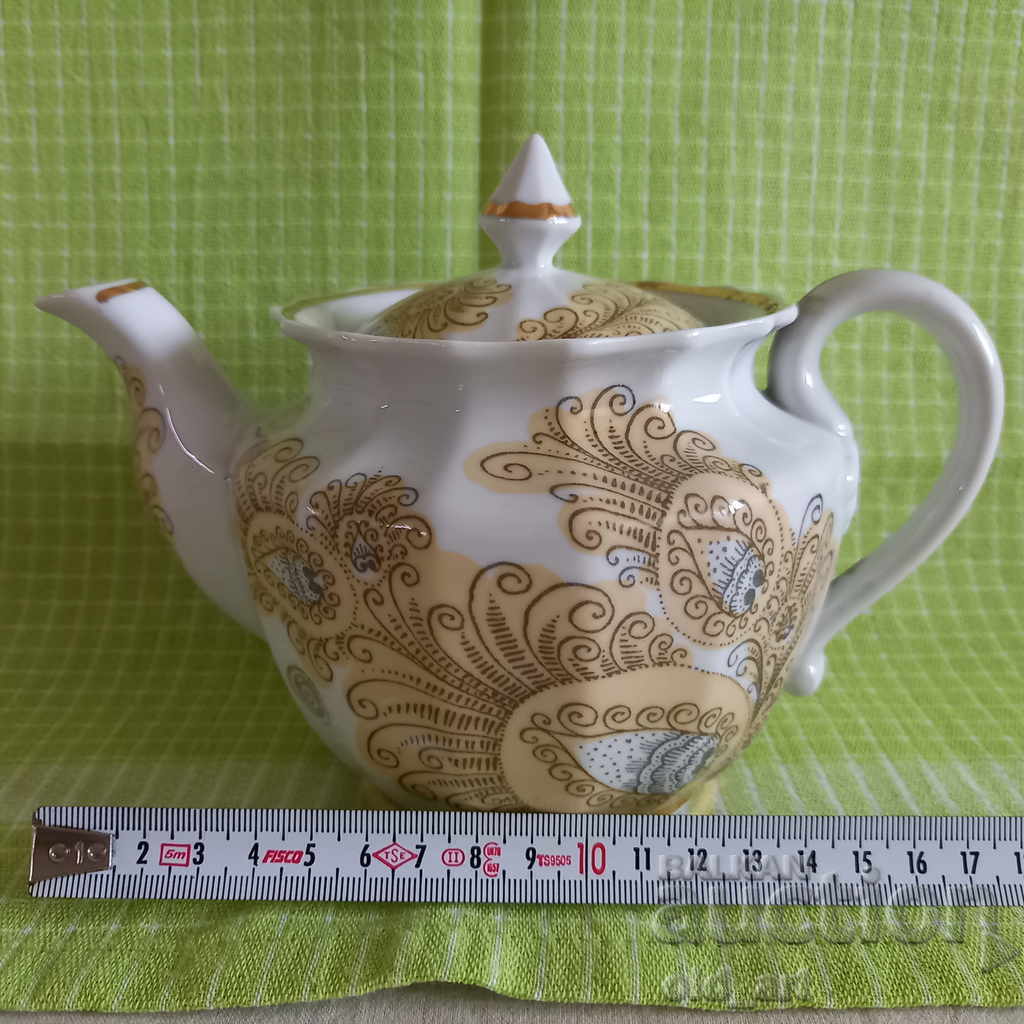 Livrarea China Bone China din anii 1970 - ceainic aurit