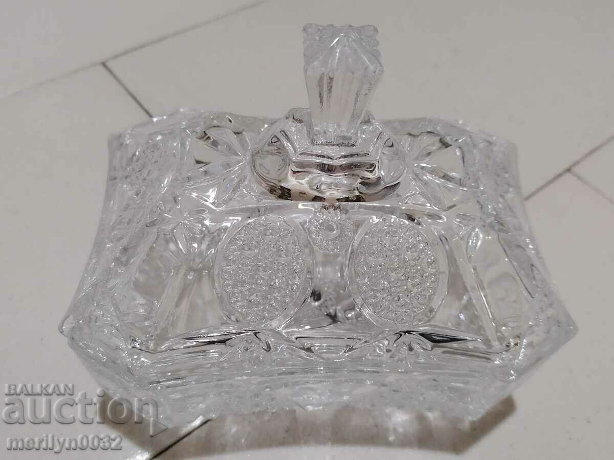 Auction Bohemian crystal, crystal candy, bonbonniere, bowl Auction Bohemian crystal, crystal candy, bonbonniere, bowl