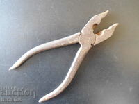 Old specialized pliers