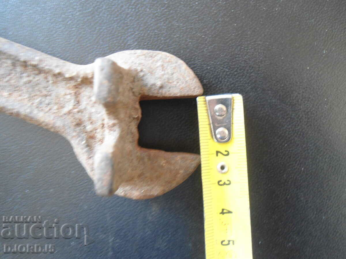 Old key - 5 Old key - 5