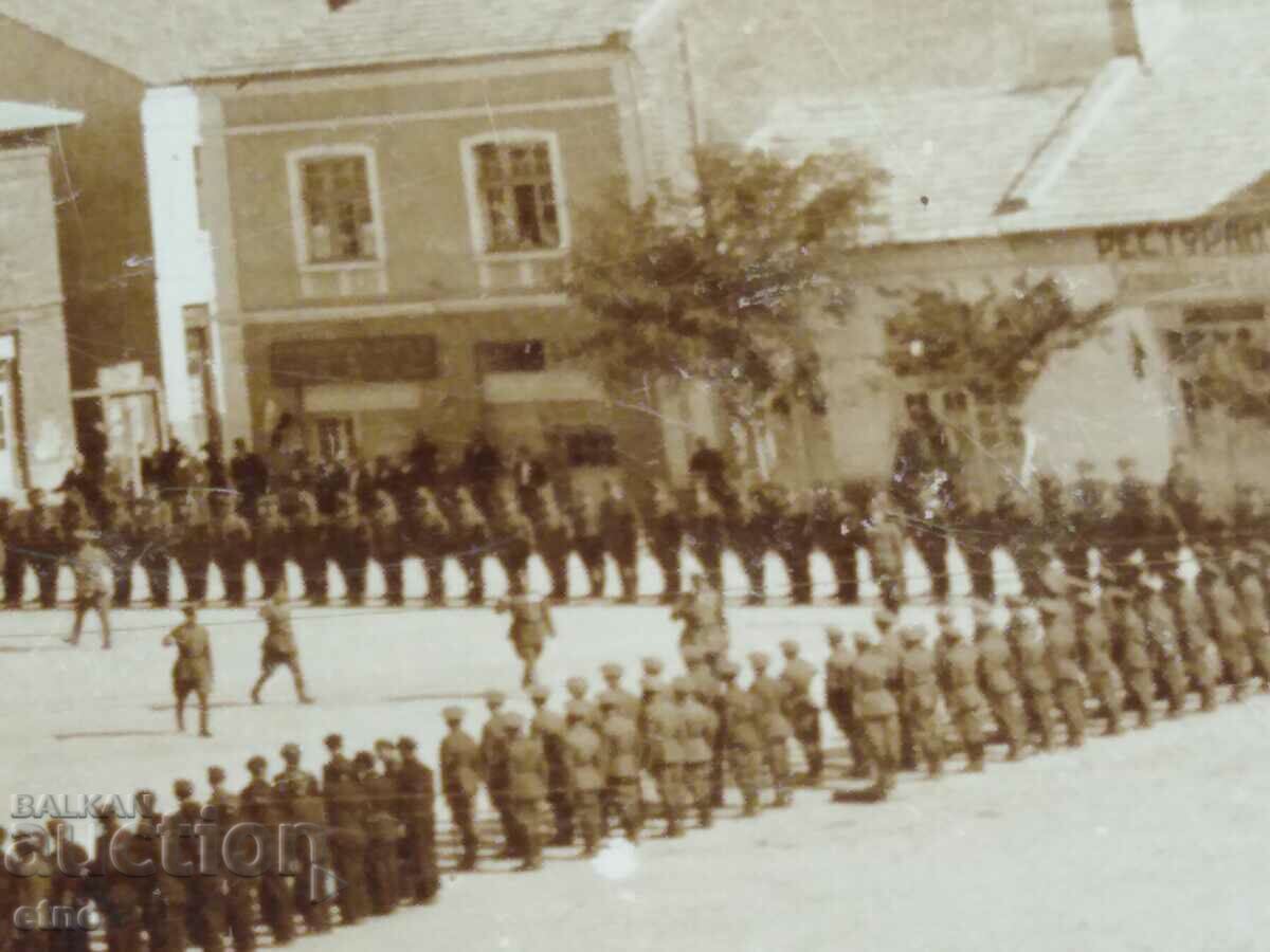 ROYAL PHOTO-REASON - 6 ROYAL PHOTO-REASON - 6