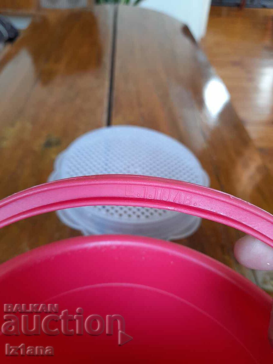 Old children's bucket, bucket - 6