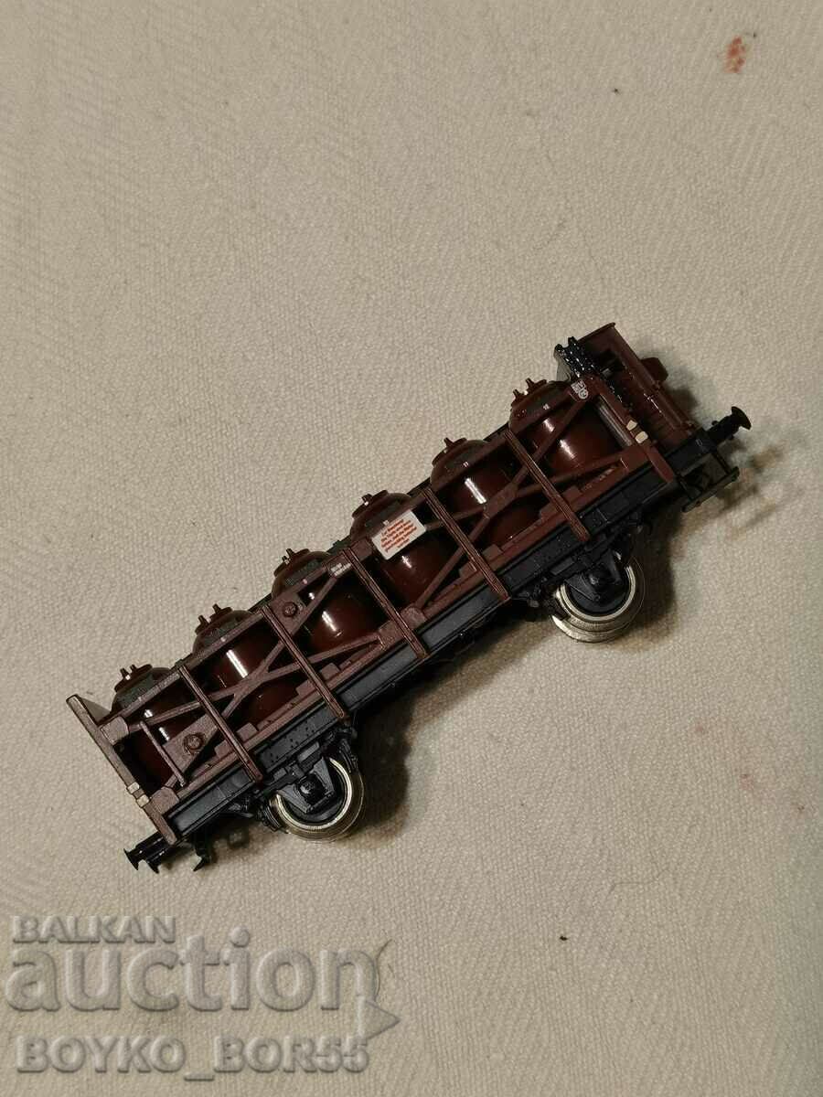 Piko Car Toy with price 59.00 BGN | € 30.17 Piko Car Toy with price 59.00 BGN | € 30.17