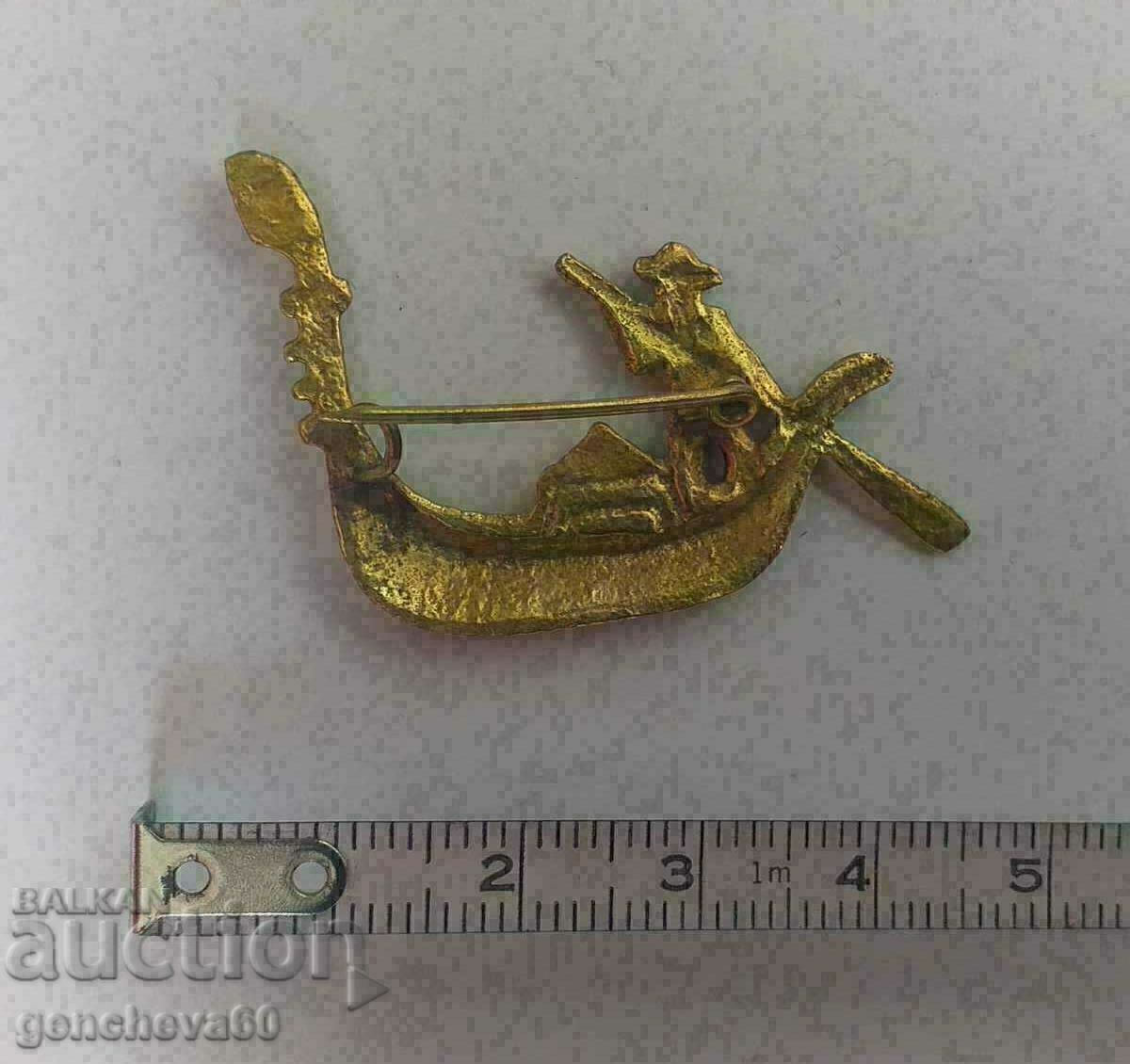 Gold toned vintage Gondola/RRR brooch with price 80.00 BGN | € 40.90