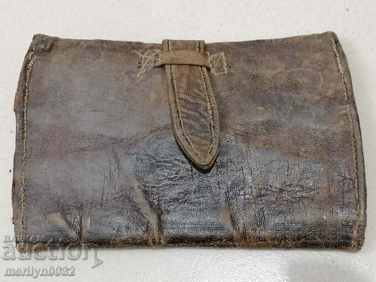 An old wallet, purse with price 43.00 BGN | € 21.99 An old wallet, purse with price 43.00 BGN | € 21.99