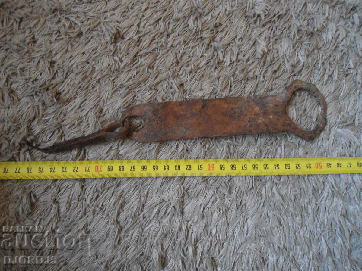 Auction Old wrought latch Auction Old wrought latch