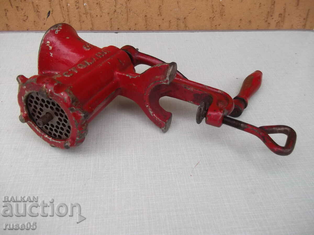 Manual meat grinder "Steel - 62" with price 20.00 BGN | € 10.23