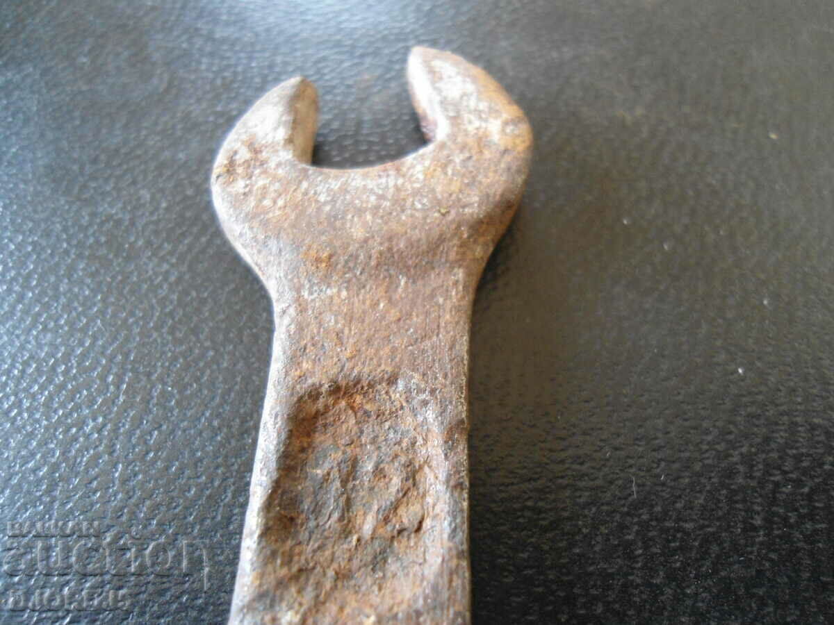 Auction An old switch Auction An old switch