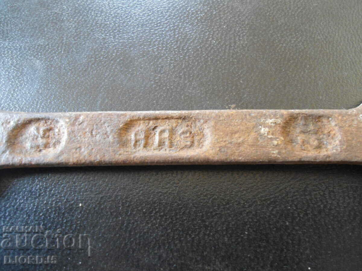 Delivery of An old switch Delivery of An old switch