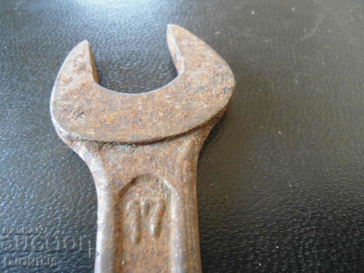 Auction An old switch Auction An old switch