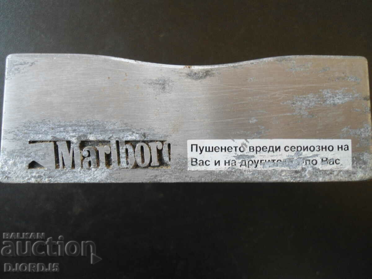 Auction Old ashtray Auction Old ashtray